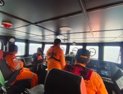 Kapal Mengalami Mati Mesin, SAR Ternate Melakukan Proses Evakuasi