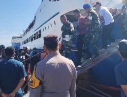 Oknum Anggota TNI Terduga Penganiaya Warga Hingga Meninggal Dunia Digiring Ke Ternate Tanpa Diborgol