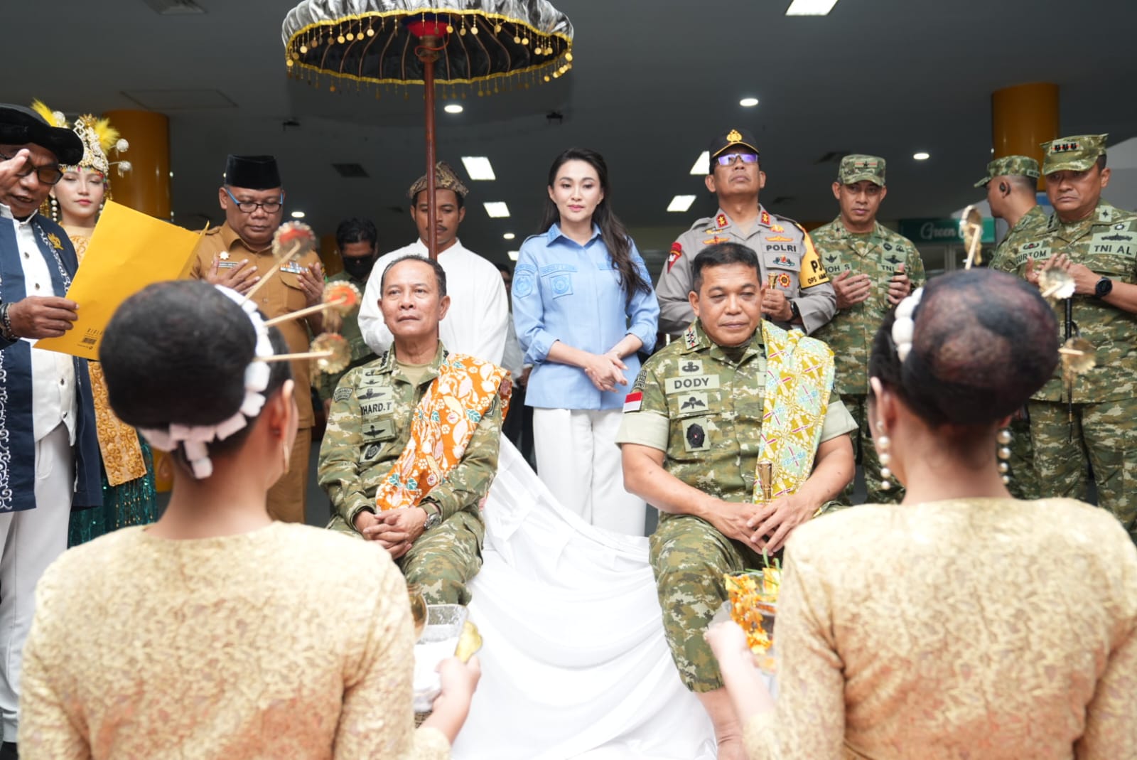 Foto: suasana penjemputan satgas PKH