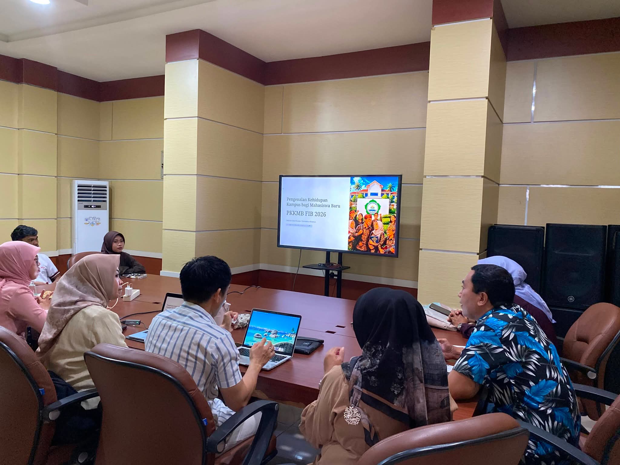 Foto: Suasana rapat Universitas Khairun Ternate